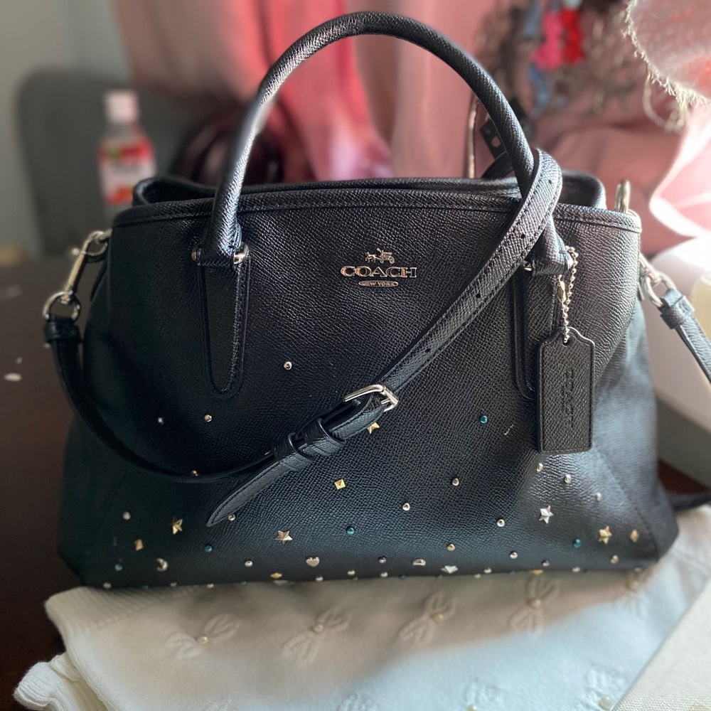 🔴SOLD🔴Beautiful Margot carryall with stardust